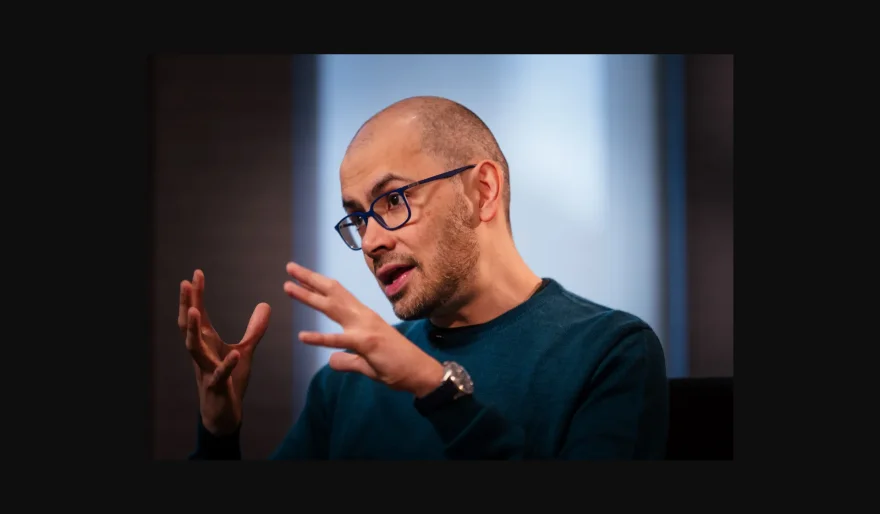 Google Allegedly Pays AI Talent to Sit Out a Year Rather Than Join Rivals